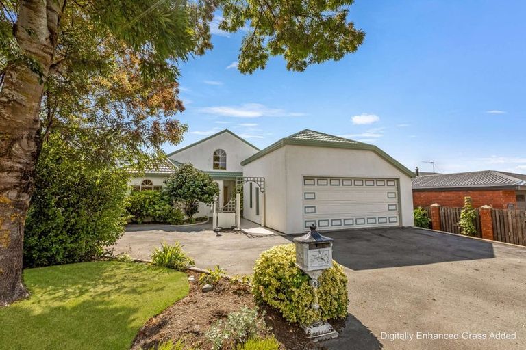 Photo of property in 43 Aotea Crescent, Gore, 9710