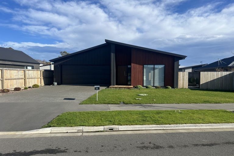 Photo of property in 8 Chrisp Street, Halswell, Christchurch, 8025