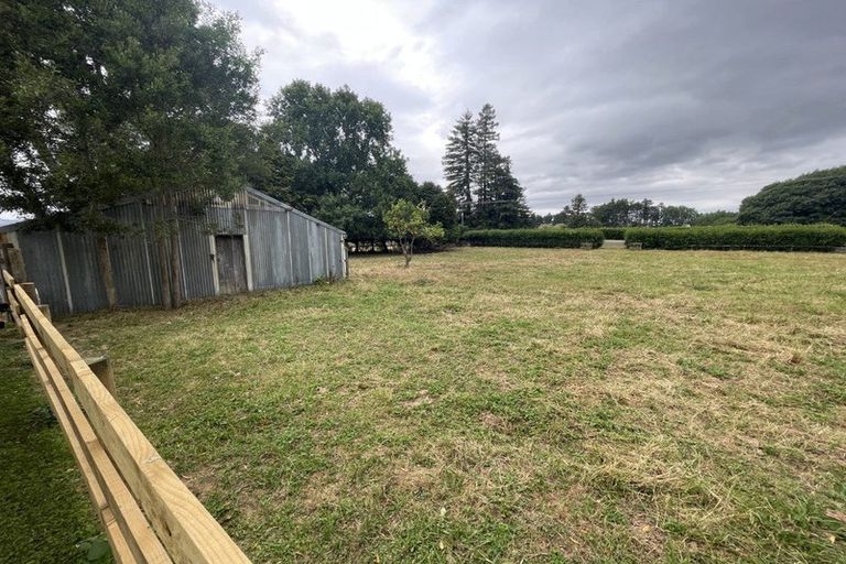 Photo of property in 275 Thornton Road, Cambridge, 3496