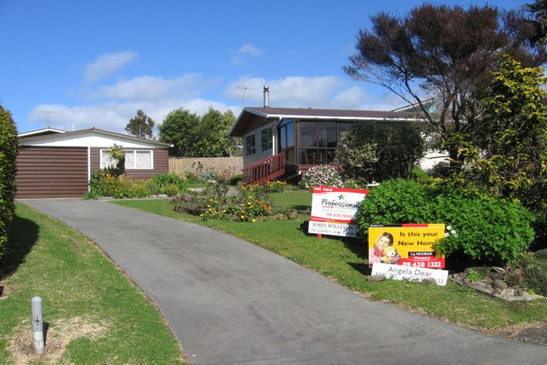 Photo of property in 3 Norfolk Avenue, Whangarei Heads, Whangarei, 0174