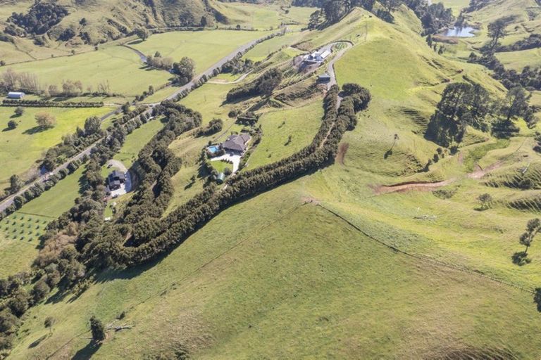 Photo of property in 309c Wentworth Valley Road, Whangamata, 3691