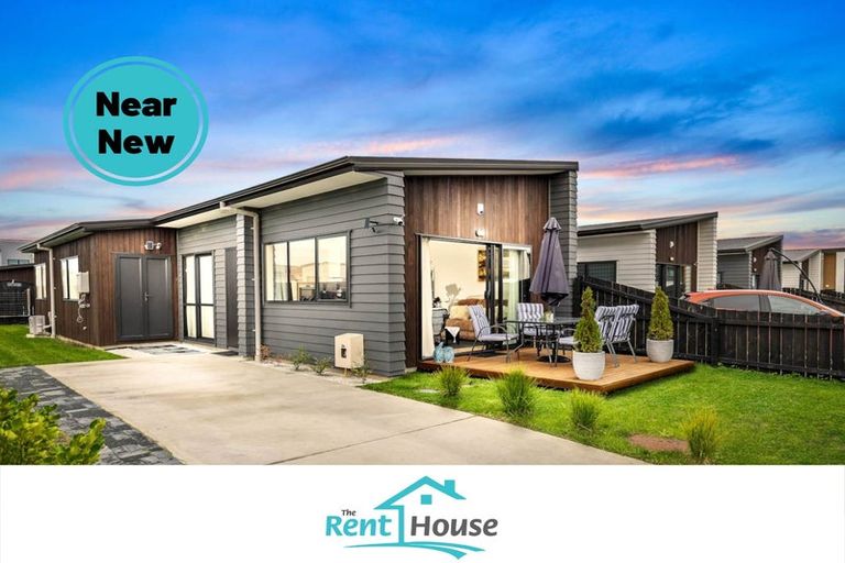 Photo of property in 2 Beardmore Lane, Papakura, 2110