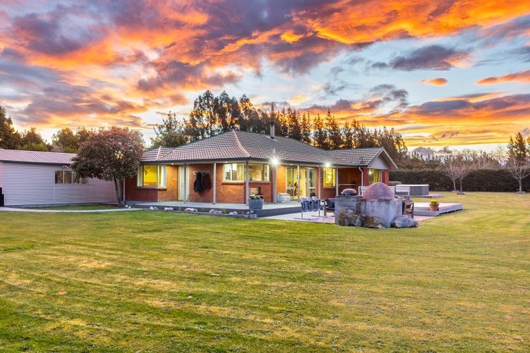 Photo of property in 724 Loburn Whiterock Road, Loburn, Rangiora, 7472