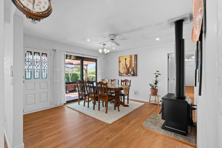 Photo of property in 25b Hawkswood Place, Avonhead, Christchurch, 8042