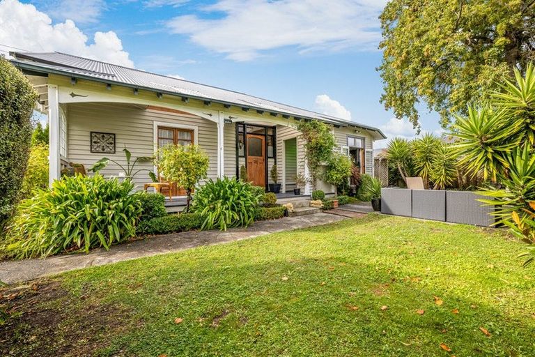 Photo of property in 18 Tainui Street, Somerfield, Christchurch, 8024