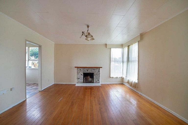 Photo of property in 39 Steven Street, Mangere East, Auckland, 2024