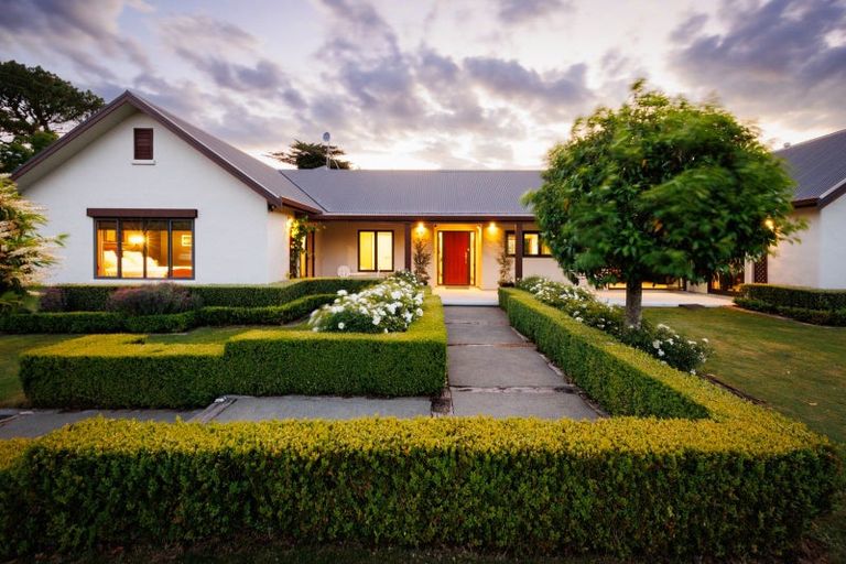 Photo of property in 443 Stoney Creek Road, Kelvin Grove, Palmerston North, 4470