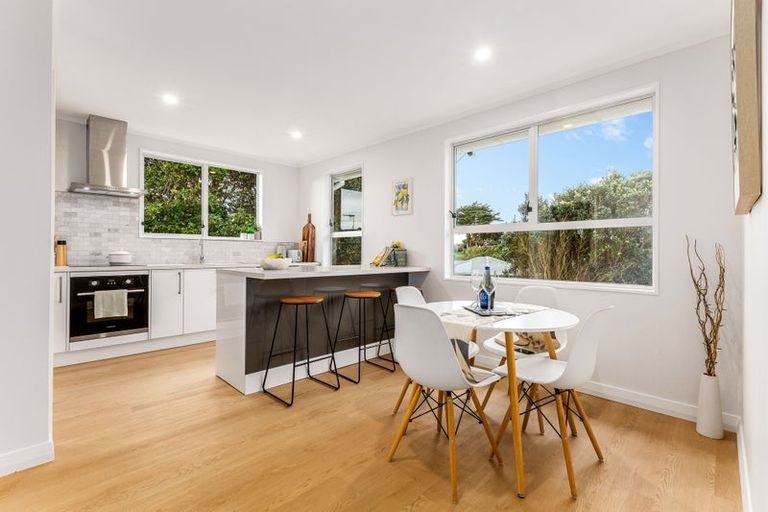 Photo of property in 4 Taupiri Crescent, Titahi Bay, Porirua, 5022