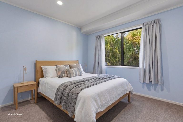 Photo of property in 25 Lucerne Place, Welcome Bay, Tauranga, 3112