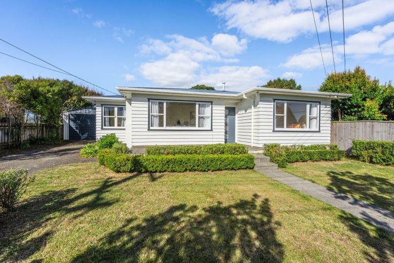 Photo of property in 59 Dale Road, Raumati South, Paraparaumu, 5032