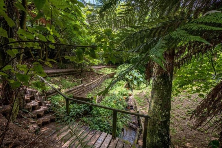 Photo of property in 13 Pembroke Road W, Stratford, 4332