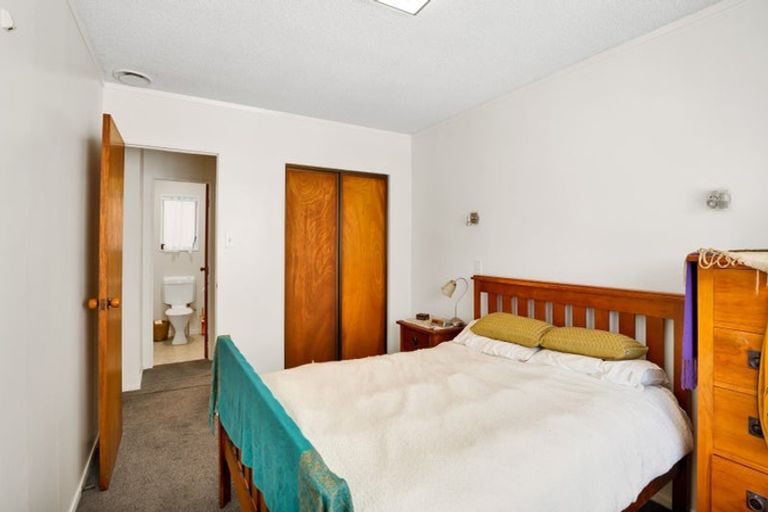 Photo of property in 33c Carrington Street, New Plymouth, 4310