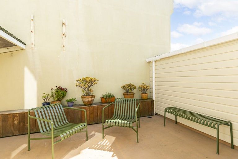 Photo of property in 3/31 Majoribanks Street, Mount Victoria, Wellington, 6011