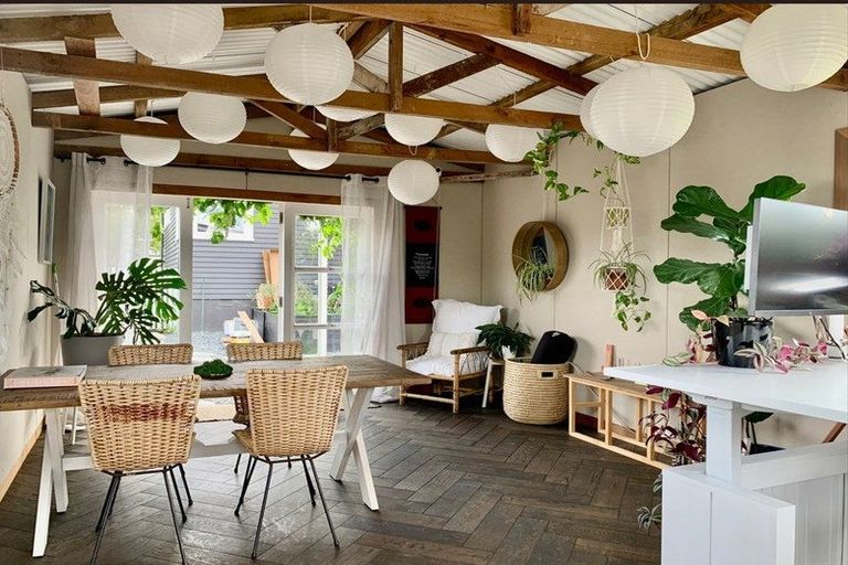 Photo of property in 9 Blue Way, Glendene, Auckland, 0602