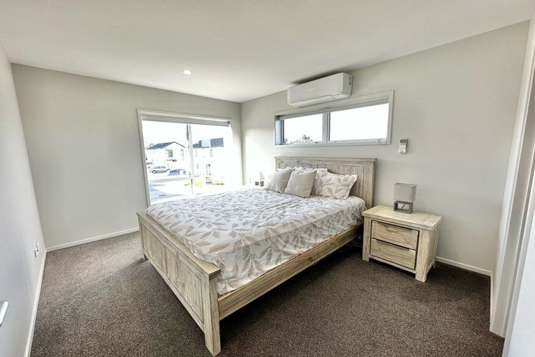 Photo of property in 8 Recovery Road, Papakura, 2110