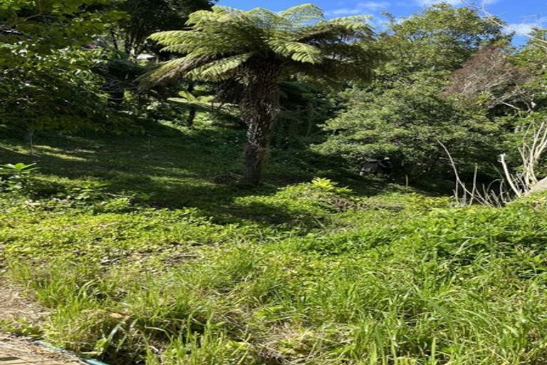 Photo of property in 76 Howard Road, Point Howard, Lower Hutt, 5013