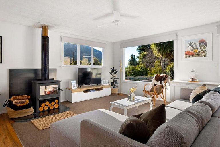 Photo of property in 105 Kent Street, Kingston, Athol, 9793