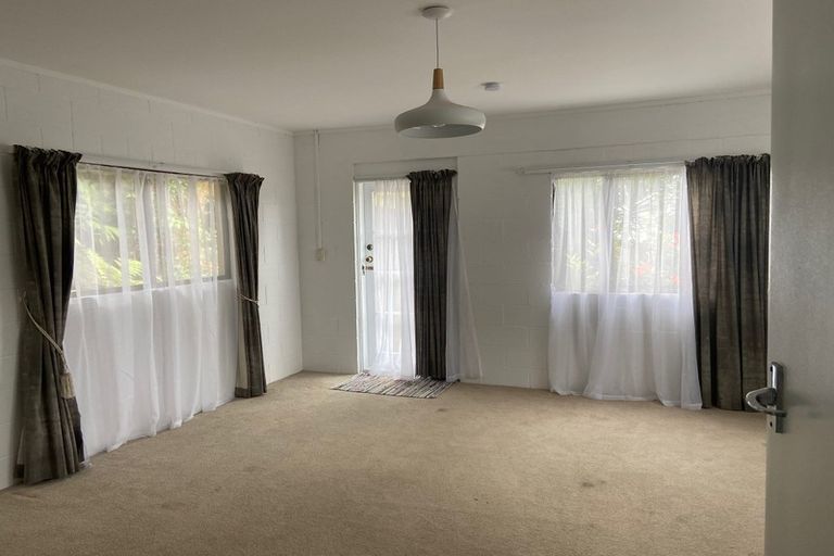 Photo of property in 124 Manuka Road, Bayview, Auckland, 0629
