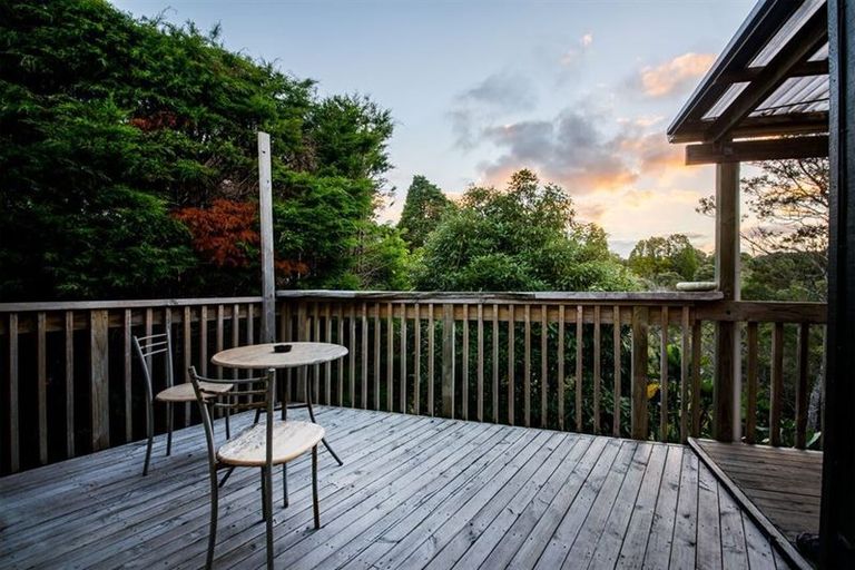 Photo of property in 24b Reid Road, New Lynn, Auckland, 0600