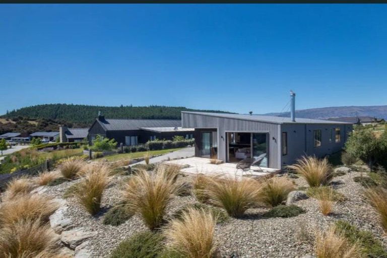 Photo of property in 68 Infinity Drive, Wanaka, 9305