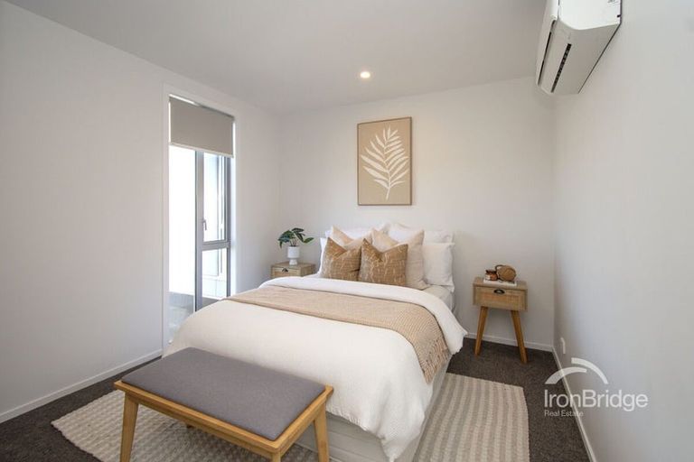 Photo of property in 2/246 Marine Parade, New Brighton, Christchurch, 8061