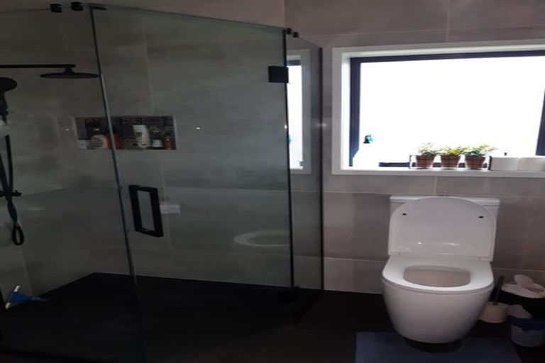 Photo of property in 12/64 Kawaha Point Road, Kawaha Point, Rotorua, 3010