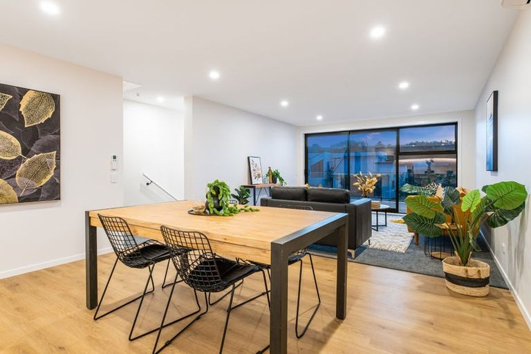 Photo of property in 47c Spyglass Lane, Whitby, Porirua, 5024