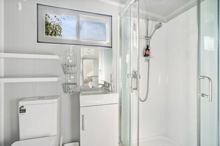 Photo of property in 10 Urutawa Drive, Kerikeri, 0230