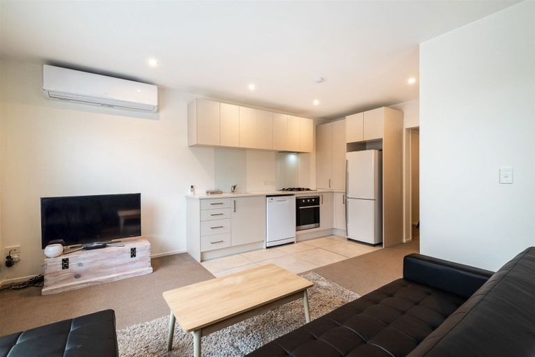 Photo of property in 124 Weatherly Road, Torbay, Auckland, 0630