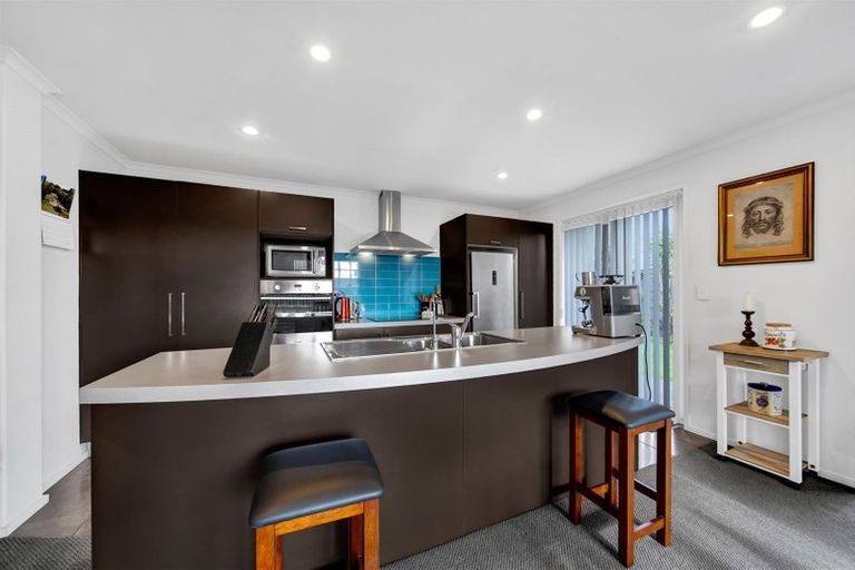 Photo of property in 14 Rawiri Drive, Bell Block, New Plymouth, 4312