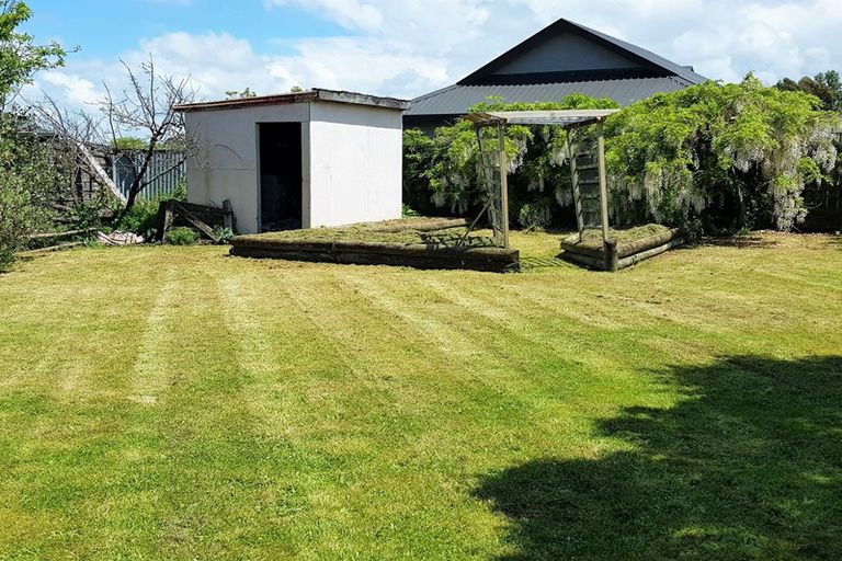 Photo of property in 127 Guy Street, Dannevirke, 4930