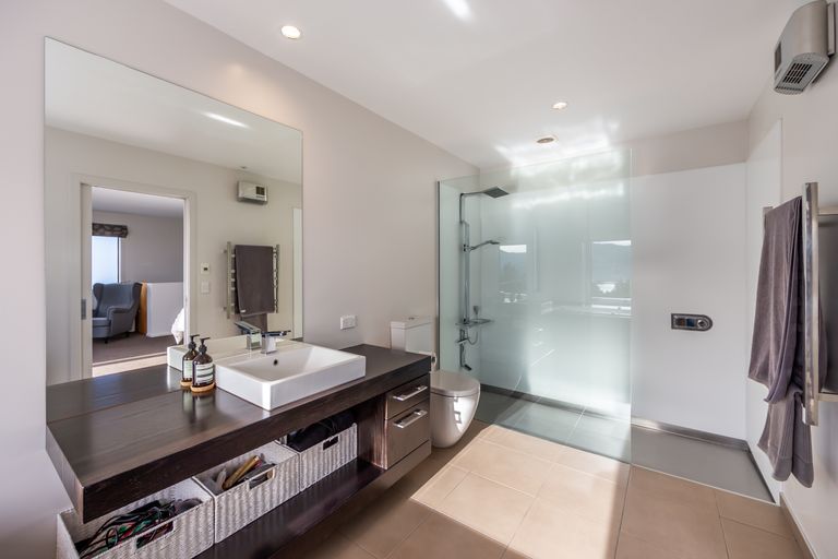 Photo of property in 8 Ngatea Road, Diamond Harbour, Lyttelton, 8971