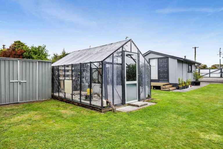 Photo of property in 43 Celia Street, Stratford, 4332