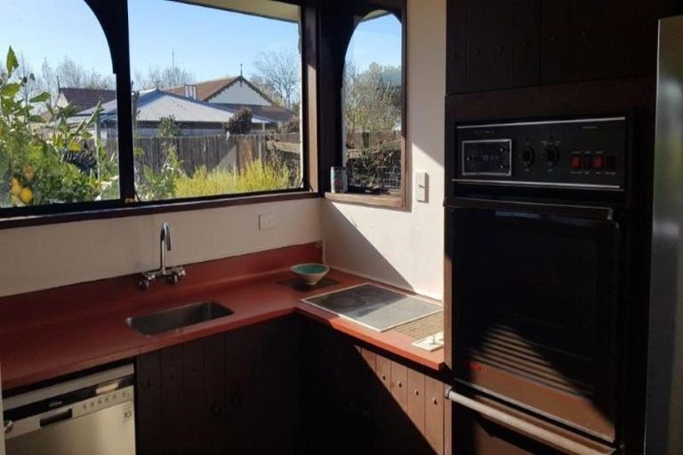 Photo of property in 36 Greenock Street, Redwood, Christchurch, 8051