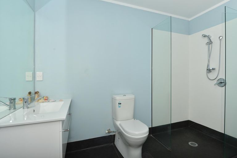 Photo of property in 20b Kiteone Road, Parua Bay, Whangarei, 0174