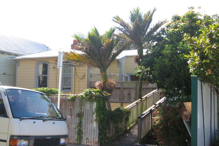 Photo of property in 343 The Terrace, Te Aro, Wellington, 6011