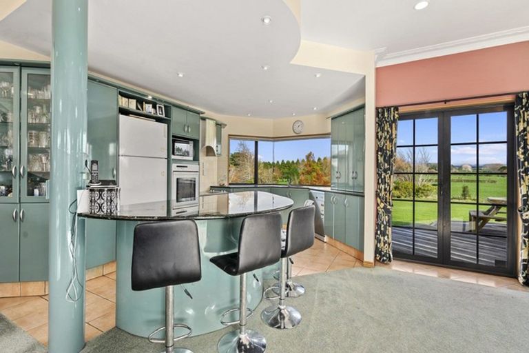 Photo of property in 50 Lepper Road, Inglewood, 4386