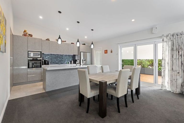 Photo of property in 20 Freedom Drive, Kelvin Grove, Palmerston North, 4414