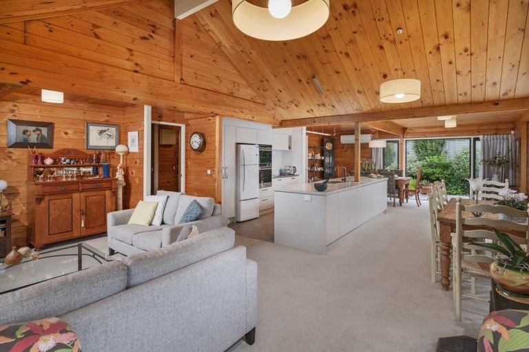 Photo of property in 22 Emmerdale Drive, Hahei, Whitianga, 3591