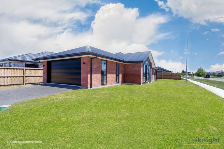 Photo of property in 2 Jasmine Street, Woodend, 7610