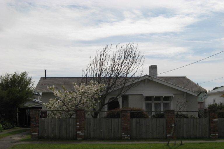 Photo of property in 72 Alma Road, Gonville, Whanganui, 4501