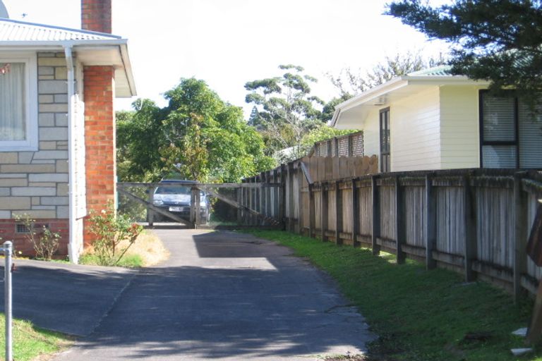 Photo of property in 1/5 Powell Place, Henderson, Auckland, 0610