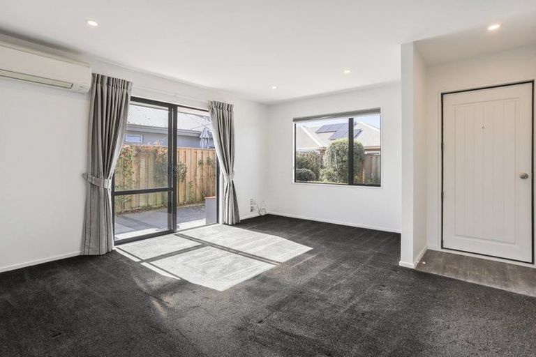 Photo of property in 52 Mahlet Street, Northwood, Christchurch, 8051