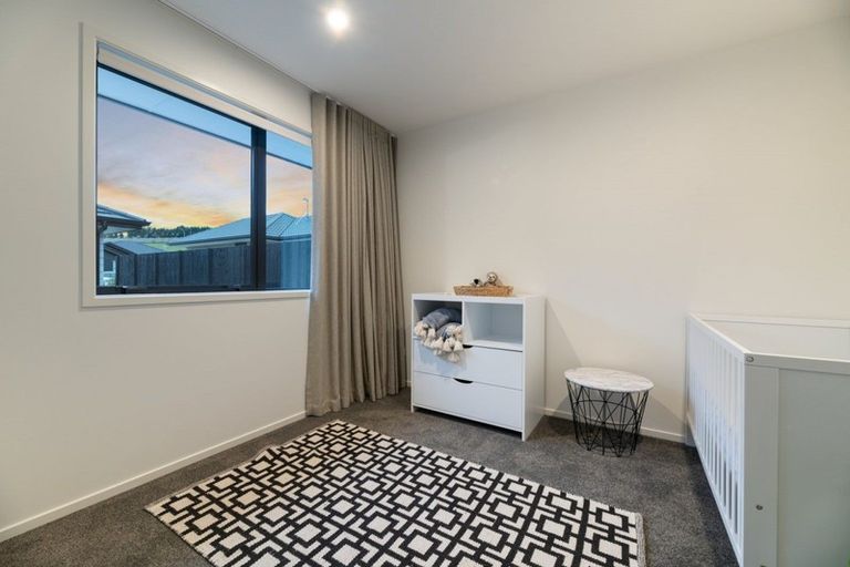 Photo of property in 105 Whakaturou Crescent, Pyes Pa, Tauranga, 3112