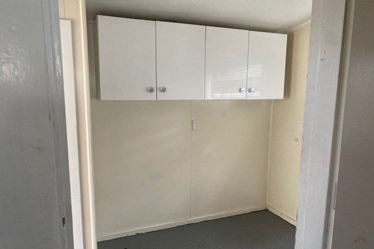 Photo of property in 253 Main South Road, Hornby, Christchurch, 8042