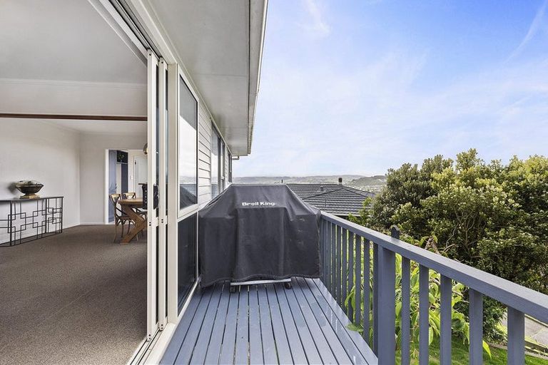 Photo of property in 15 Truro Road, Camborne, Porirua, 5026