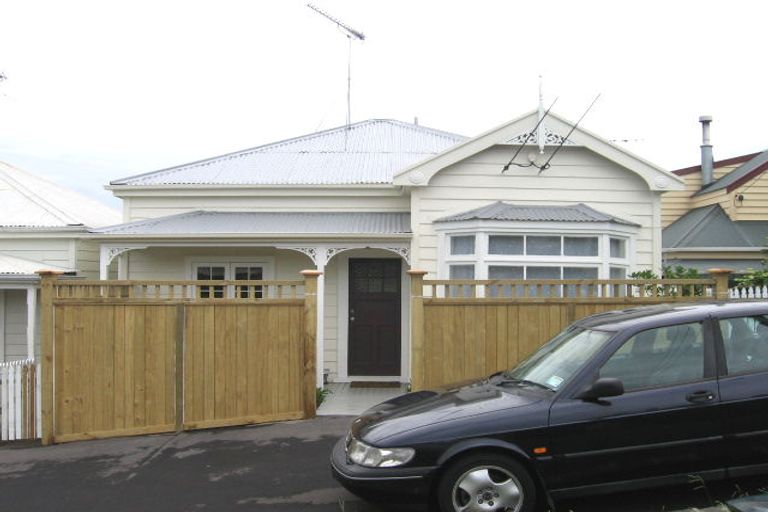 Photo of property in 9 Anglesea Street, Freemans Bay, Auckland, 1011