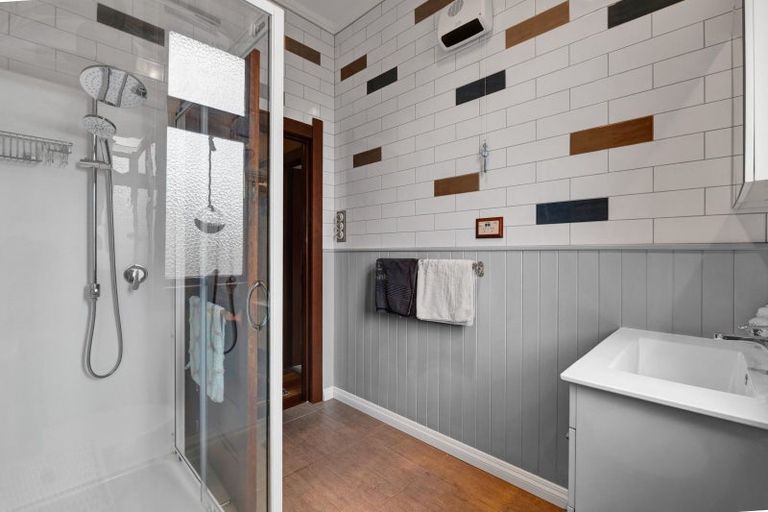 Photo of property in 22 Caledonia Street, Hawera, 4610