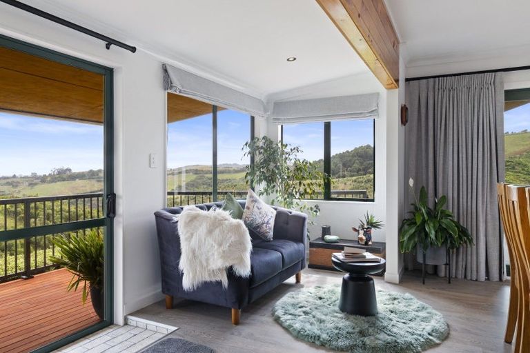 Photo of property in 307c Maxted Road, Bombay, Drury, 2579