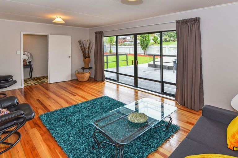 Photo of property in 102 Tennessee Avenue, Mangere East, Auckland, 2024